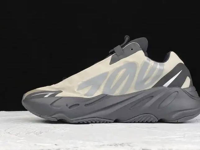 Boost FY3729 MNVN Bone Yeezy 700 Adidas 0502